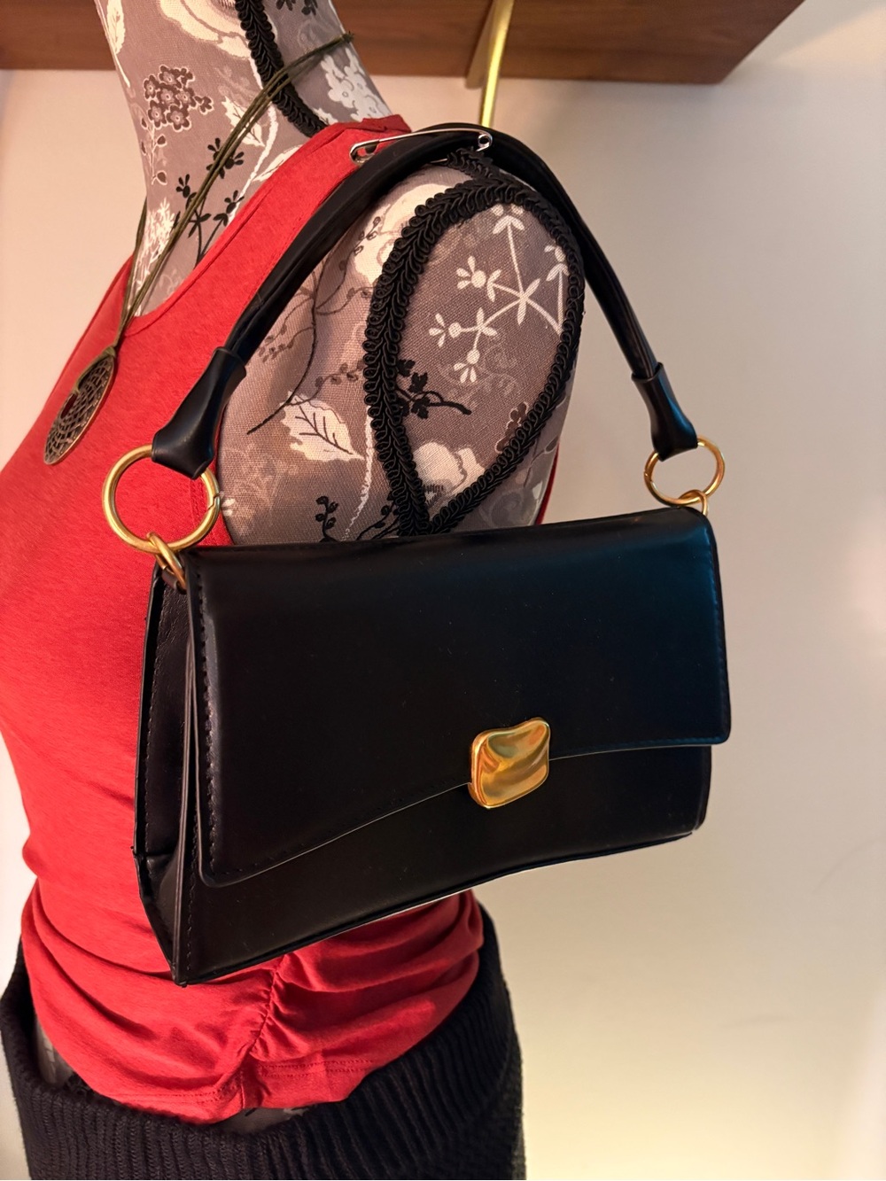 Y2K Black Shoulder Bag Gold Hardware 2000s Baguette Purse Convertible